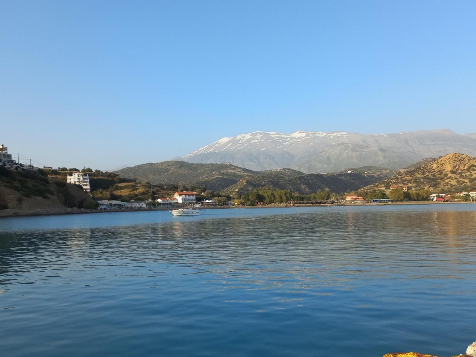 Happy Days Appartement Agia Galini Buitenkant foto